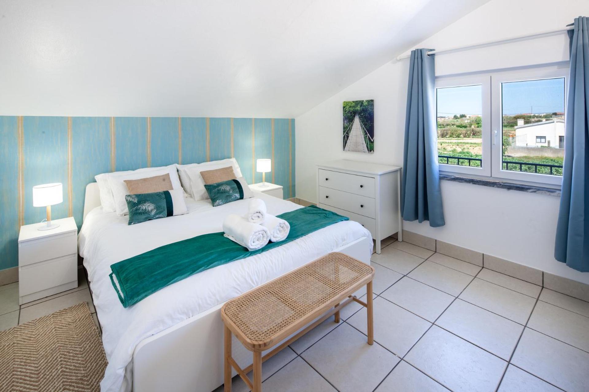 Silvercoast Apartments - Swimming Pool & Jacuzzi Atouguia Da Baleia Εξωτερικό φωτογραφία